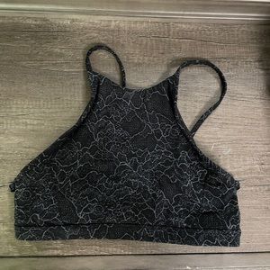 Lululemon high neck sports bra